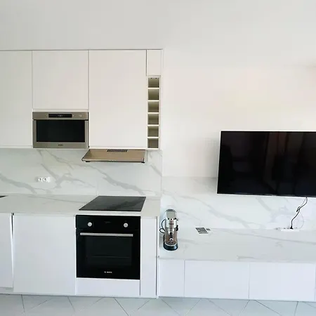 19 Les Carolines 2 Appartement