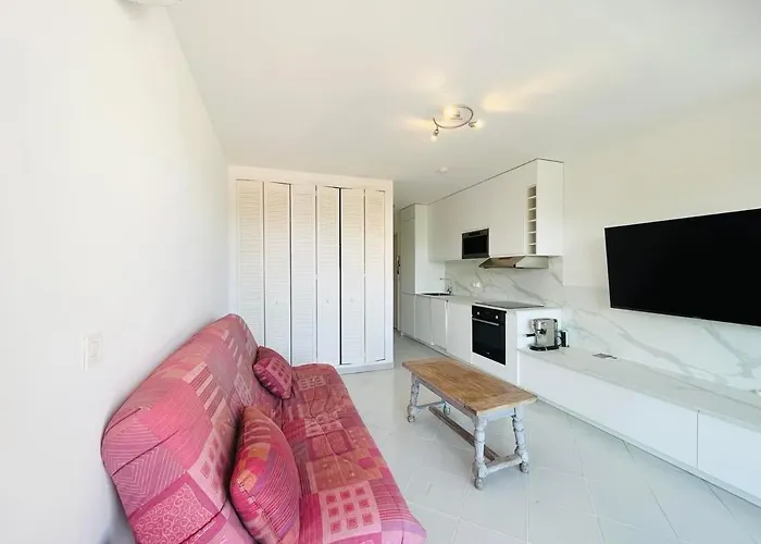 Apartment 19 Les Carolines 2