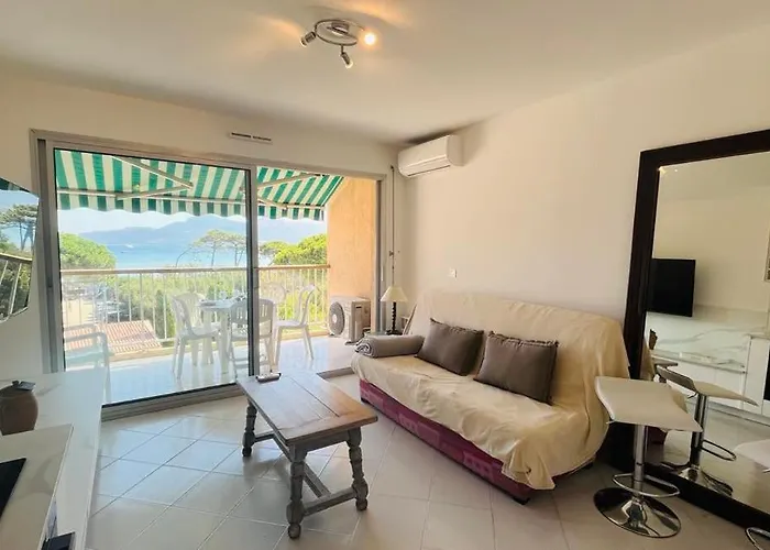 19 Les Carolines 2 Calvi (Corsica)